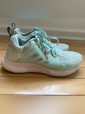 Adidas EdgeBounce Ice Mint/White Shoes Women’s Size 6